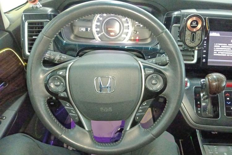 Used Honda Elysion 2016 2.4L Luxury Edition