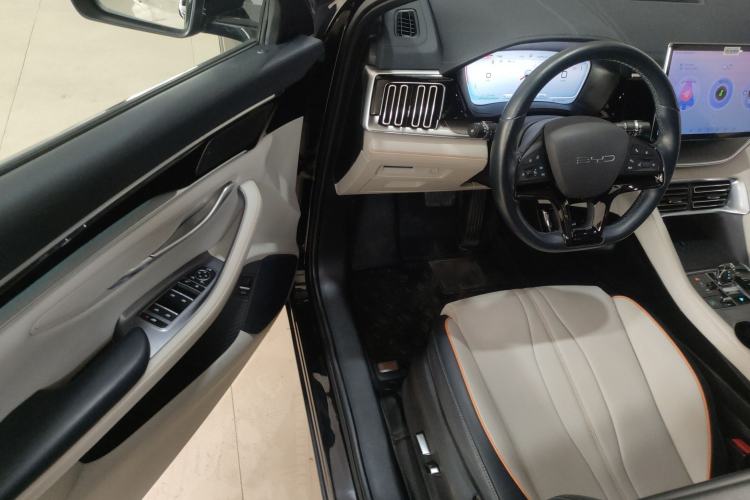 Used BYD Song PLUS New Energy 2023 Champion Edition DM-i 110KM Flagship Model