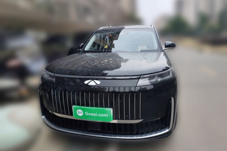 Used Chery T11 2026 Model 220 All-Wheel Drive Dual IMAX Theater Edition
