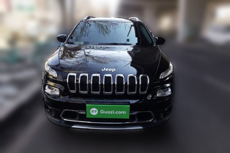 Used Jeep Cherokee 2017 2.0L Superior Edition