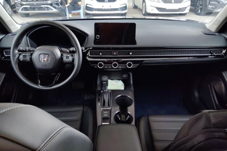 Used Honda Civic 2023 HATCHBACK 240TURBO CVT Zhiyue Edition
