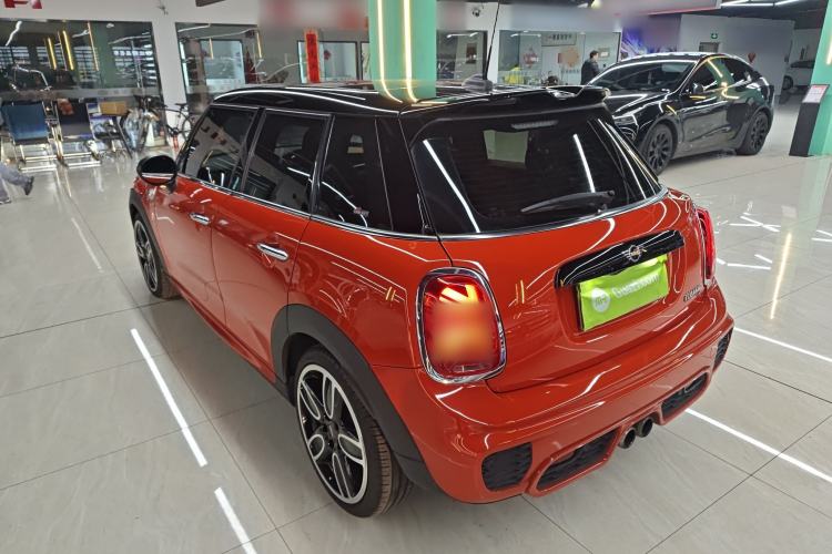 Used MINI 2018 2.0T COOPER S Racing Edition 5-door model Rear Left 45 Deg