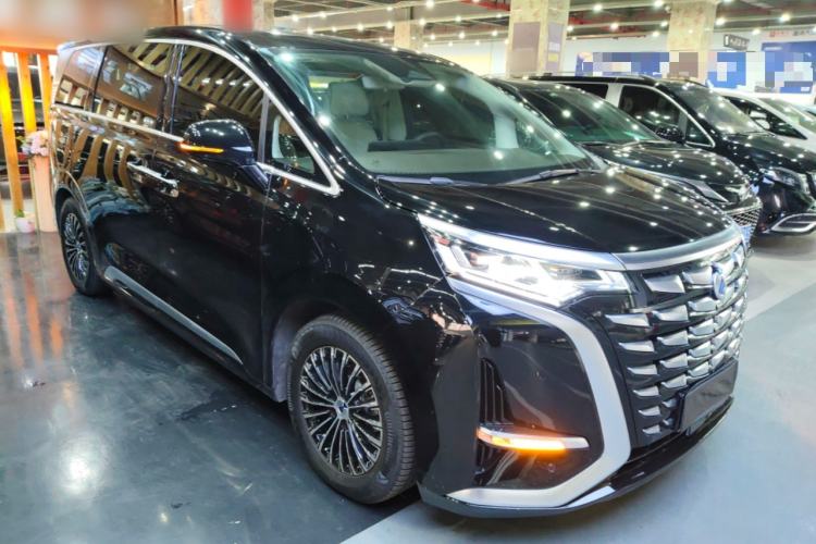 Used Denza D9 2024 DM-i 980 Four-Wheel Drive Prestige Model
