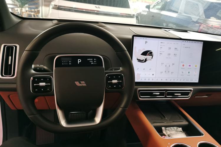 Used Li Auto L8 2025 Ultra Smart Refreshed Edition
