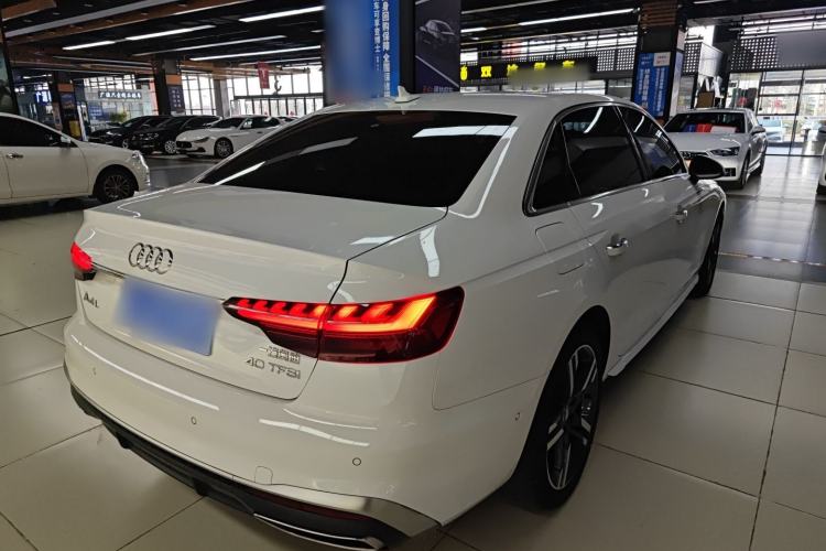 Used Audi A4L 2020 40 TFSI Luxury Dynamic Model
