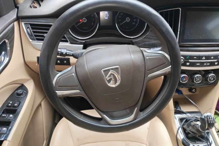 Used Baojun 730 2016 1.5L Manual Comfort Version 7 Seats China V Emission Standard

