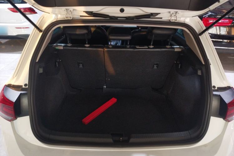 Used Volkswagen Golf 2023 200TSI DSG