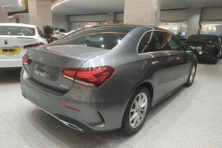 Used Mercedes-Benz A-Class 2021 A 200 L Sport Sedan Fashion Model
