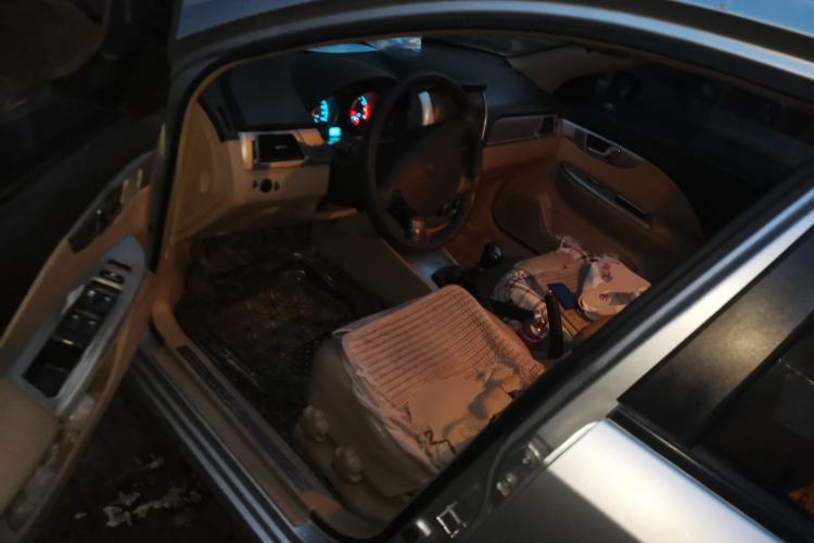 Used Buick Excelle 2011 1.6 LX-MT Driver Seat