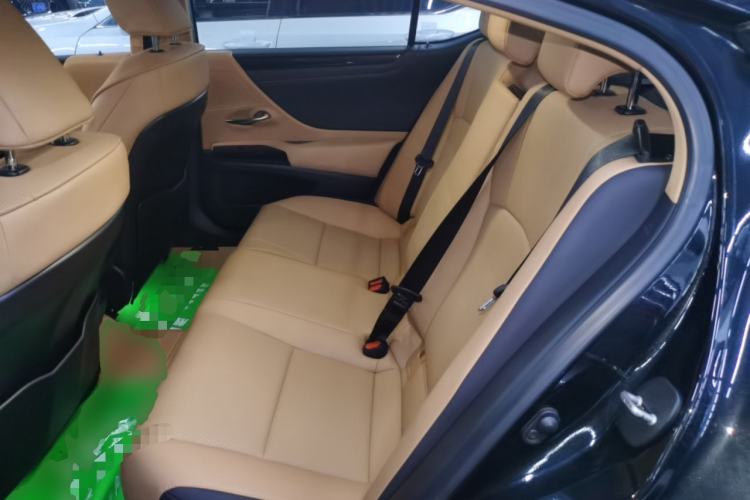 Used Lexus ES 2022 200 Excellence Edition