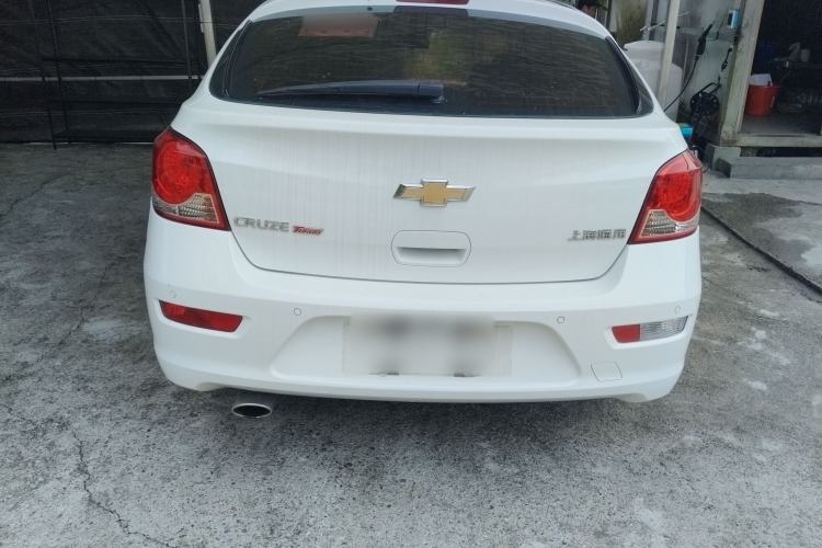 Used Chevrolet Cruze 2013 Hatchback 1.6T Automatic Flagship Model Rear