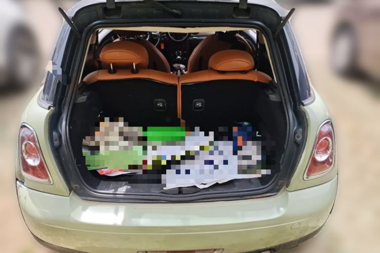 Used MINI 2011 1.6L ONE Trunk