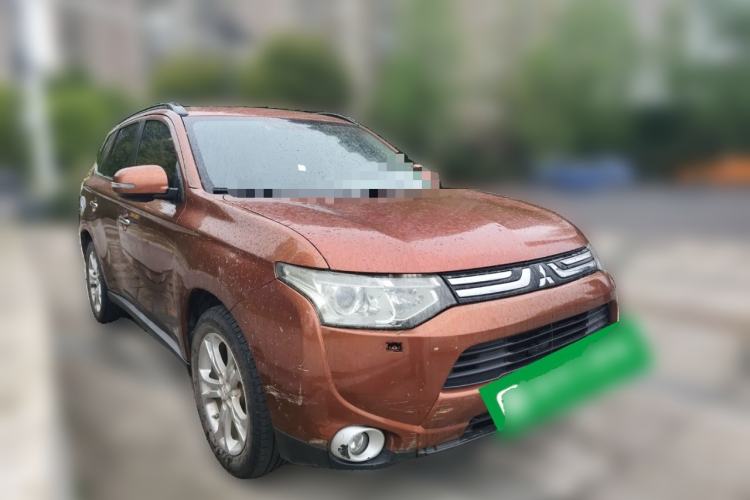 Used Mitsubishi Outlander 2013 2.4L 4x4 Luxury Navigation Edition 5 Seats
