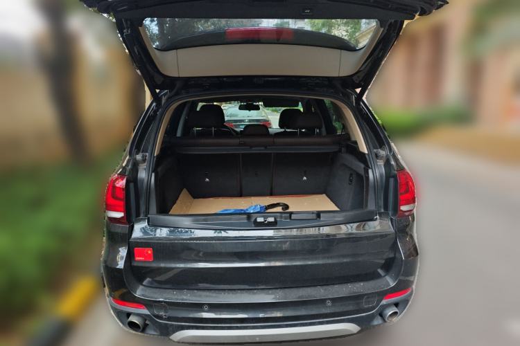 Used BMW X5 2015 xDrive28i
