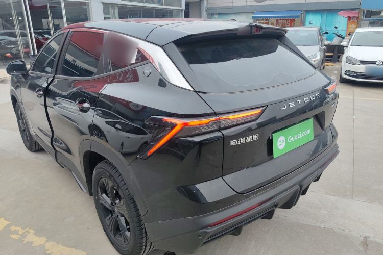 Used JETOUR Dashing 2026 Model—Youth Edition, 1.5T 6DCT Luxury Edition
