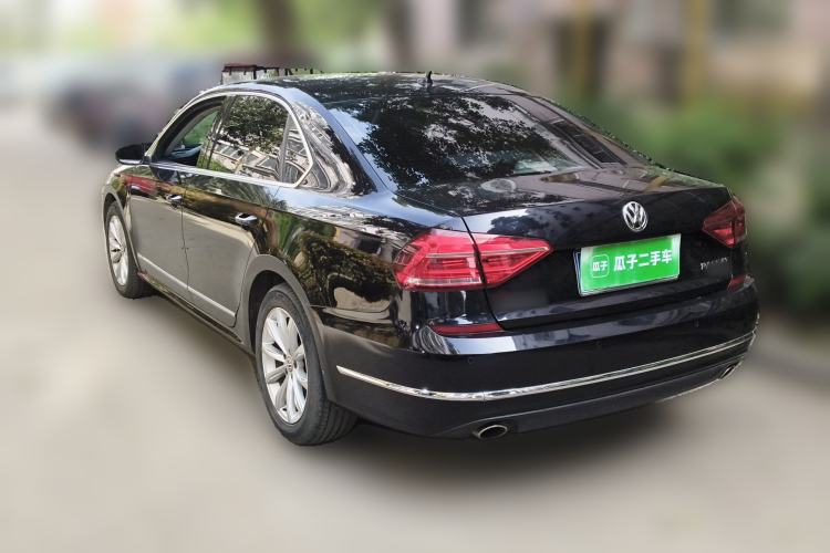 Used Volkswagen Passat 2017 330TSI DSG Luxury Edition
