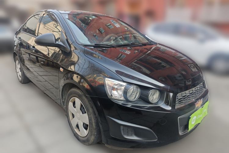 Used Chevrolet Aveo Sonic 2011 Sedan 1.4L Automatic SL
