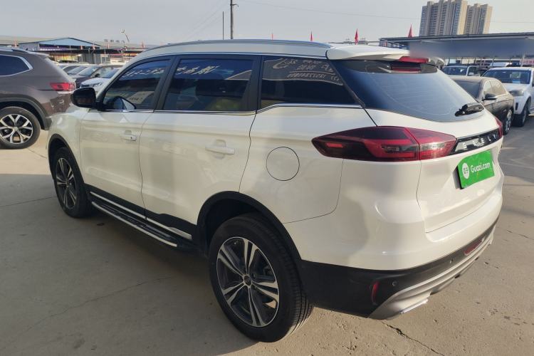 Used Geely Auto Emgrand X7 Sport 2022 1.8TD DCT Zhiya Trim