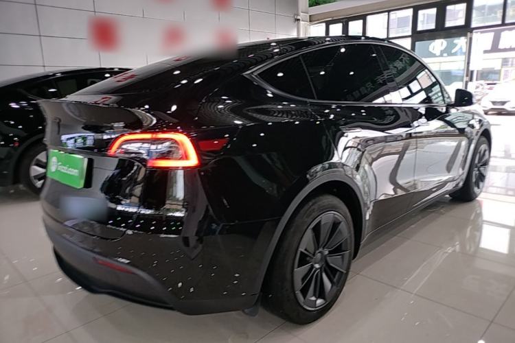 Used Tesla Model Y 2024 Rear-Wheel-Drive Version