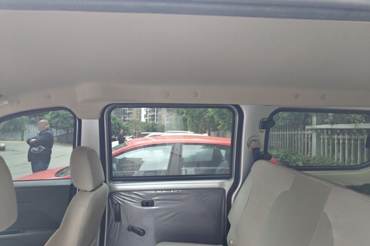 Used Wuling Hongguang V 2022 1.5L Jingqu Edition Electric-Assist LAR Headliner