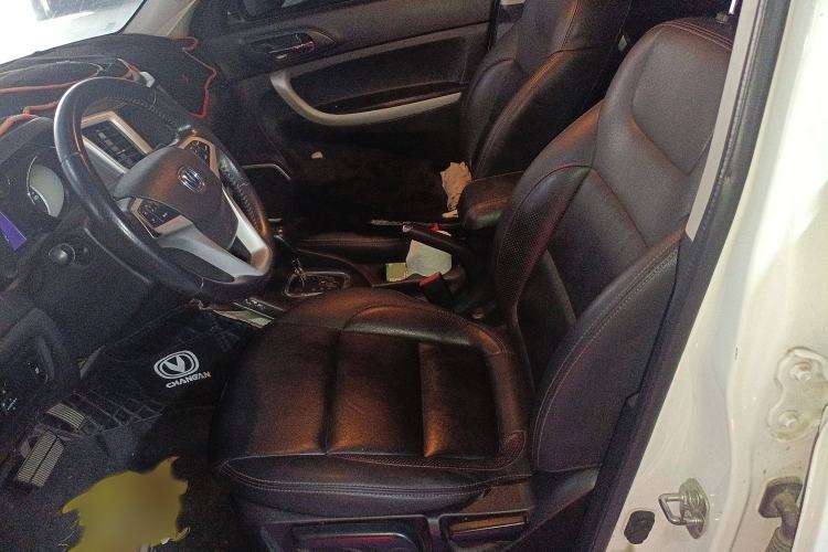 Used Changan CS35 2016 1.6L Automatic Luxury Model China V Standard