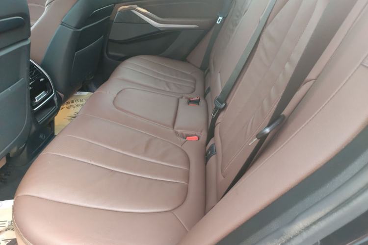 Used BMW X5 2019 xDrive40i Luxury Model with M Sport Package