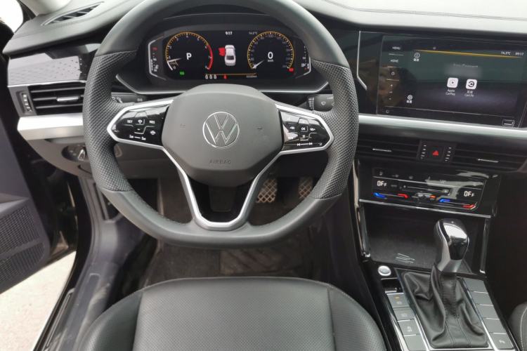 Used Volkswagen Passat 2024 380TSI Starry Dragon Edition Steering Wheel