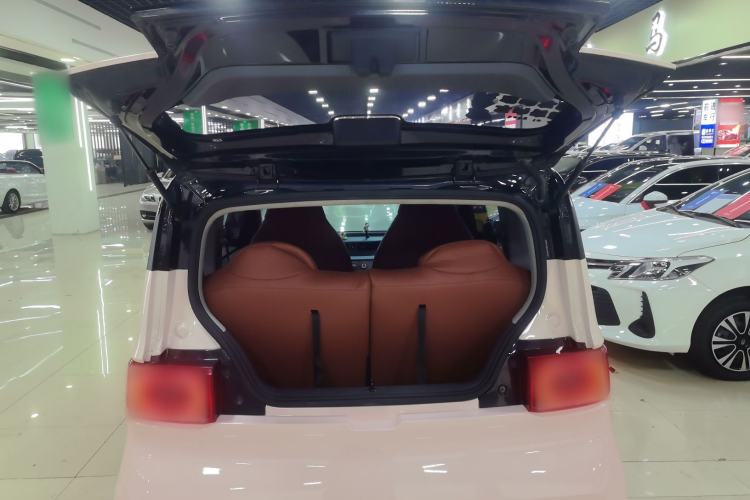 Used Wuling Hongguang MINIEV 2022 Macaron Premium Model – Lithium Iron Phosphate Trunk