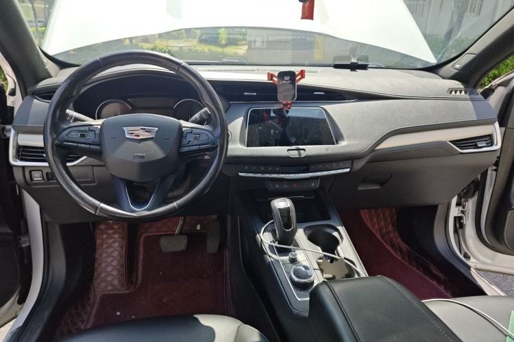 Used Cadillac XT4 2018 28T Two-Wheel Drive Leading Sport Model