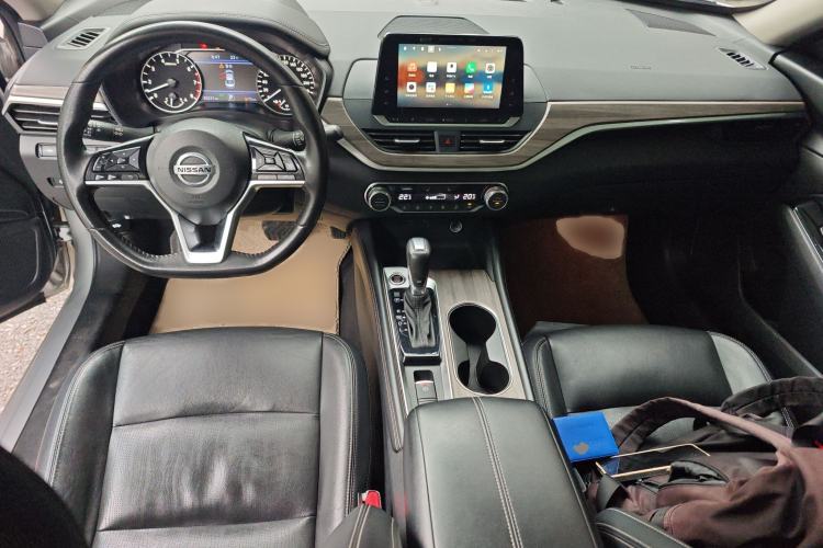 Used Nissan Teana 2021 2.0L XL Comfort Edition Interior 2