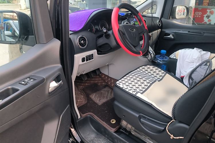 Used JAC Refine M3 2025 PLUS 1.8L Manual Classic Edition 7 Seats