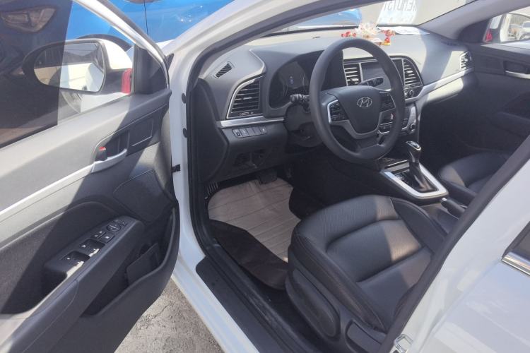 Used Hyundai Elantra (6th Generation / Lingdong) 2016 1.6L Automatic ZhiXuan – Elite Version Driver Seat