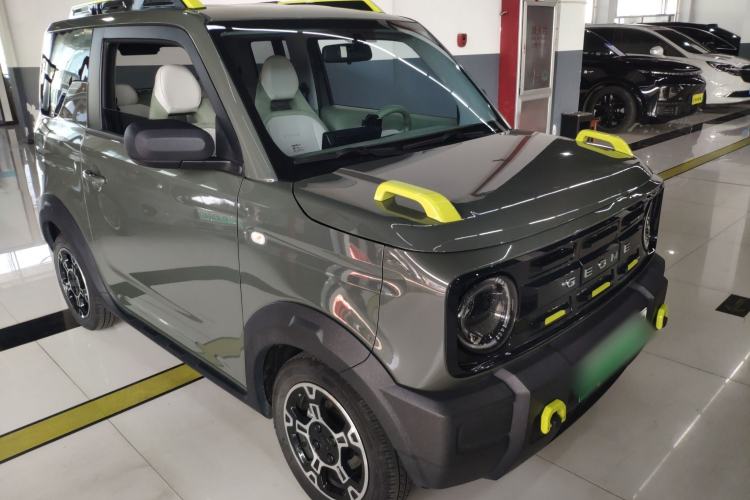 Used Geely Galaxy Panda 2025 210km Panda Rider Front Right 45 Deg