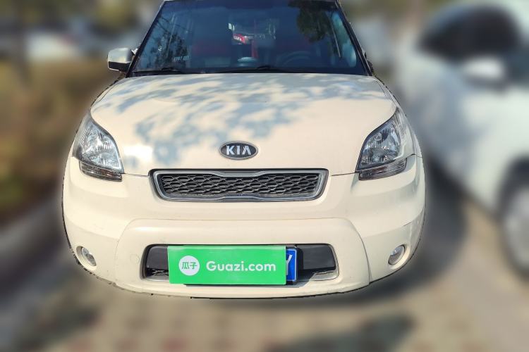 Used Kia Soul 2013 1.6L AT GL Front
