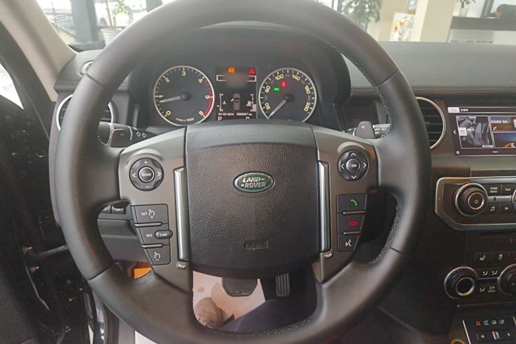 Used Land Rover Discovery 2015 3.0 SDV6 HSE Diesel Version

