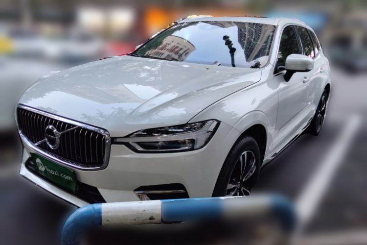 Used Volvo XC60 2019 T5 4x4 Smart Edition China V Standard