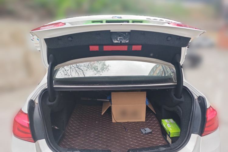 Used BMW 3 Series 2016 320Li Fashion Model Trunk