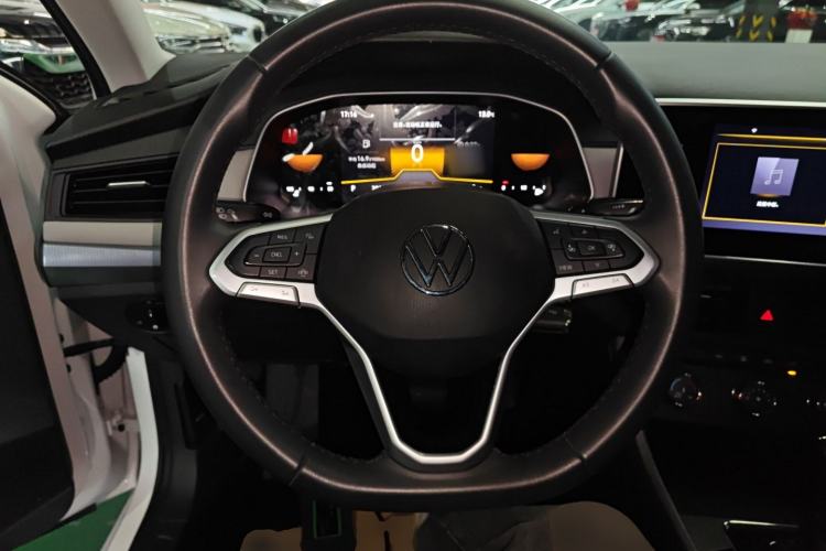 Used Volkswagen Bora 2024 200TSI DSG Comfort Edition Steering Wheel