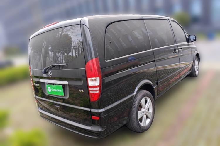 Used Mercedes-Benz Viano 2011 2.5L Luxury Edition Rear Right 45 Deg