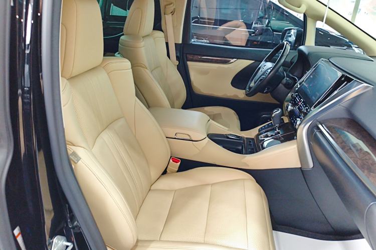 Used Toyota Alphard 2020 Dual-Engine 2.5L Prestige Edition Right Front Seat