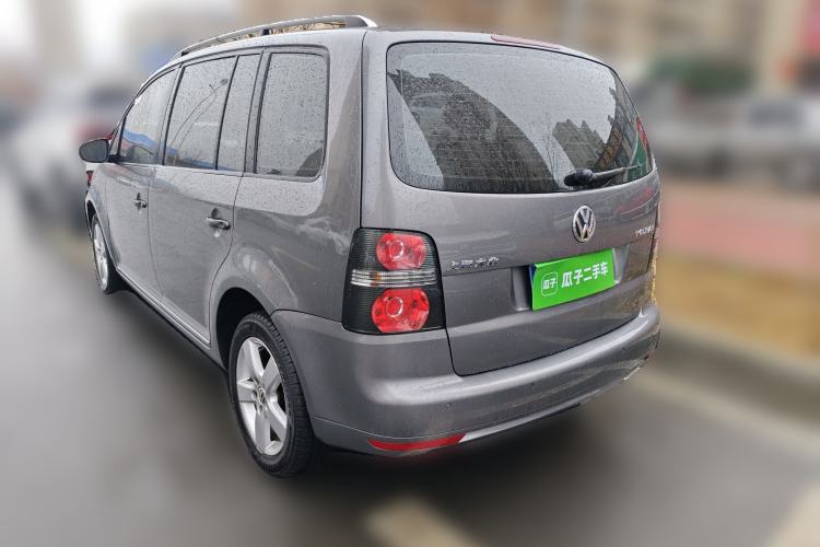 Used Volkswagen Touran 2013 1.4T Manual Comfort Edition 5-Seater Rear Left 45 Deg