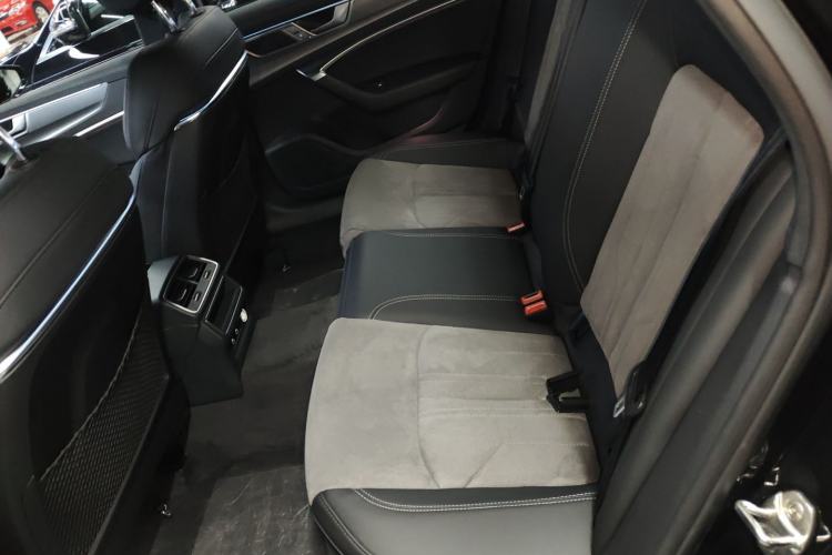 Used Audi A6L 2023 40 TFSI Luxury Dynamic Model
