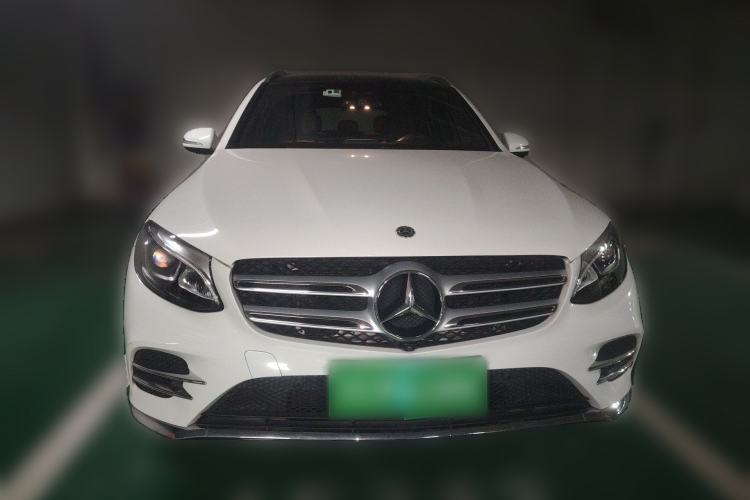 Used Mercedes-Benz GLC 2018 GLC 260 4MATIC Luxury Model
