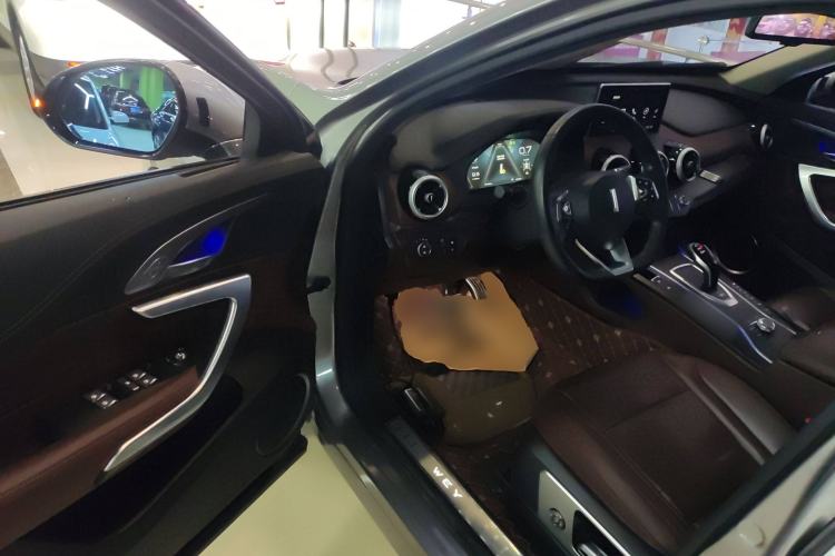 Used Wey VV7 2019 Upgraded Model 2.0T Flagship Version China VI