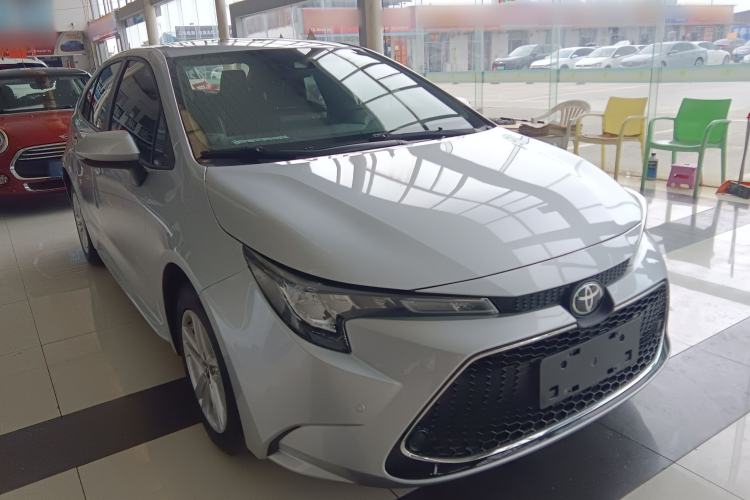 Used Toyota Levin 2019 185T CVT Luxury Edition China VI Standard Front Right 45 Deg