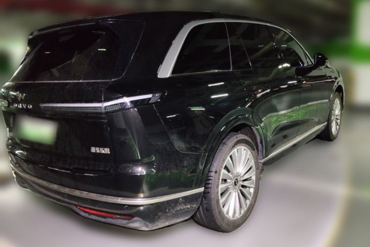 Used ONVO Luxeed L90 2025 Model—Ultra Six-Seater Version Rear Right 45 Deg