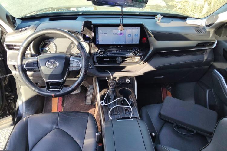 Used Toyota Highlander 2023 2.5L Smart Electric Hybrid Dual-Engine Four-Wheel Drive Prestige Version – 7 Seats