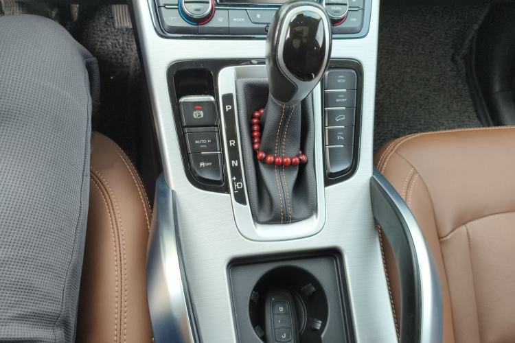 Used Geely Auto Emgrand X7 Sport 2016 1.8TD Automatic ZhiZun Version Gear Lever