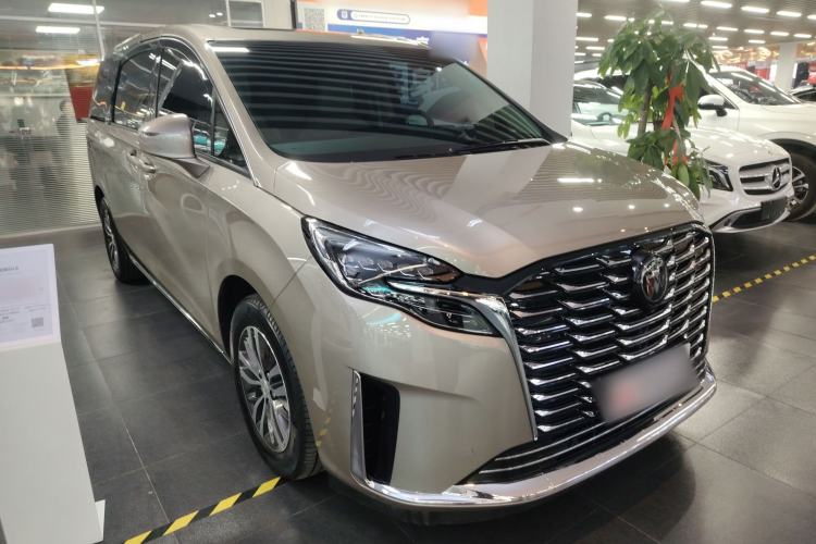 Used Buick GL8 2023 ES Lu Zun Deluxe Model
