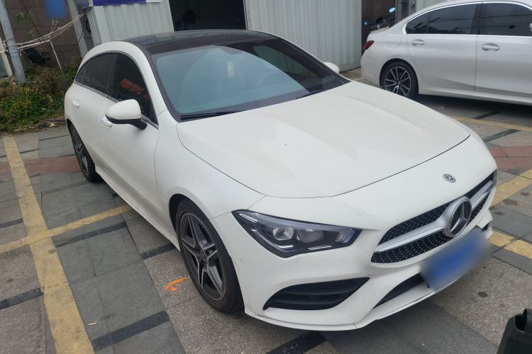 Used Mercedes-Benz CLA 2020 CLA 200 Shooting Brake Front Right 45 Deg